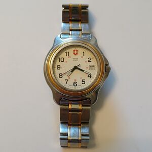 Vtg Victorinox Swiss Army Men Two Tone Officers Date Indicator Quartz Watch